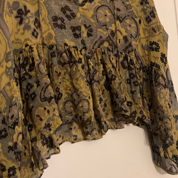 Aritzia Wilfred Silk Blouse - Picture 6 of 8